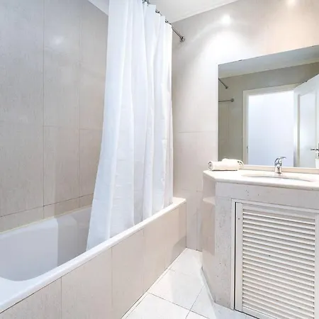 Maybe The View In Portugal! Jacuzzi - Gym - Game Ericeira