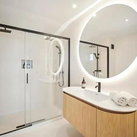 Maybe The View In Portugal! Jacuzzi - Gym - Game Apartment Ericeira