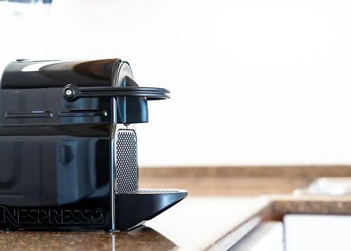 Maybe The View In Portugal! Jacuzzi - Gym - Game Апартаменты Эрисейра